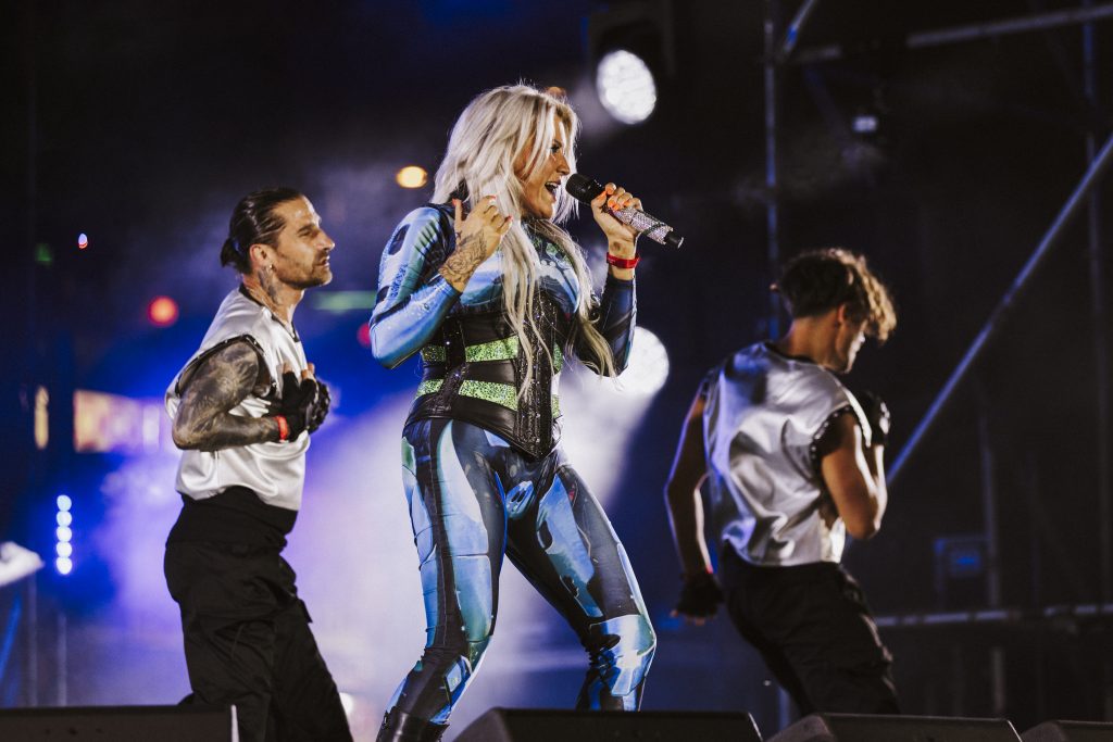Cascada en MMT Fest 2026 durante su concierto en Maspalomas